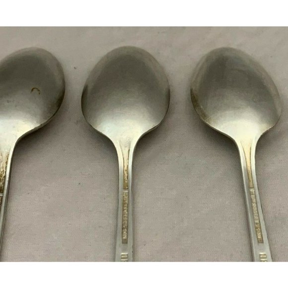 International Silver Wm Rogers & Son - Gardenia - 4 Teaspoons - 6" - Picture 9 of 12